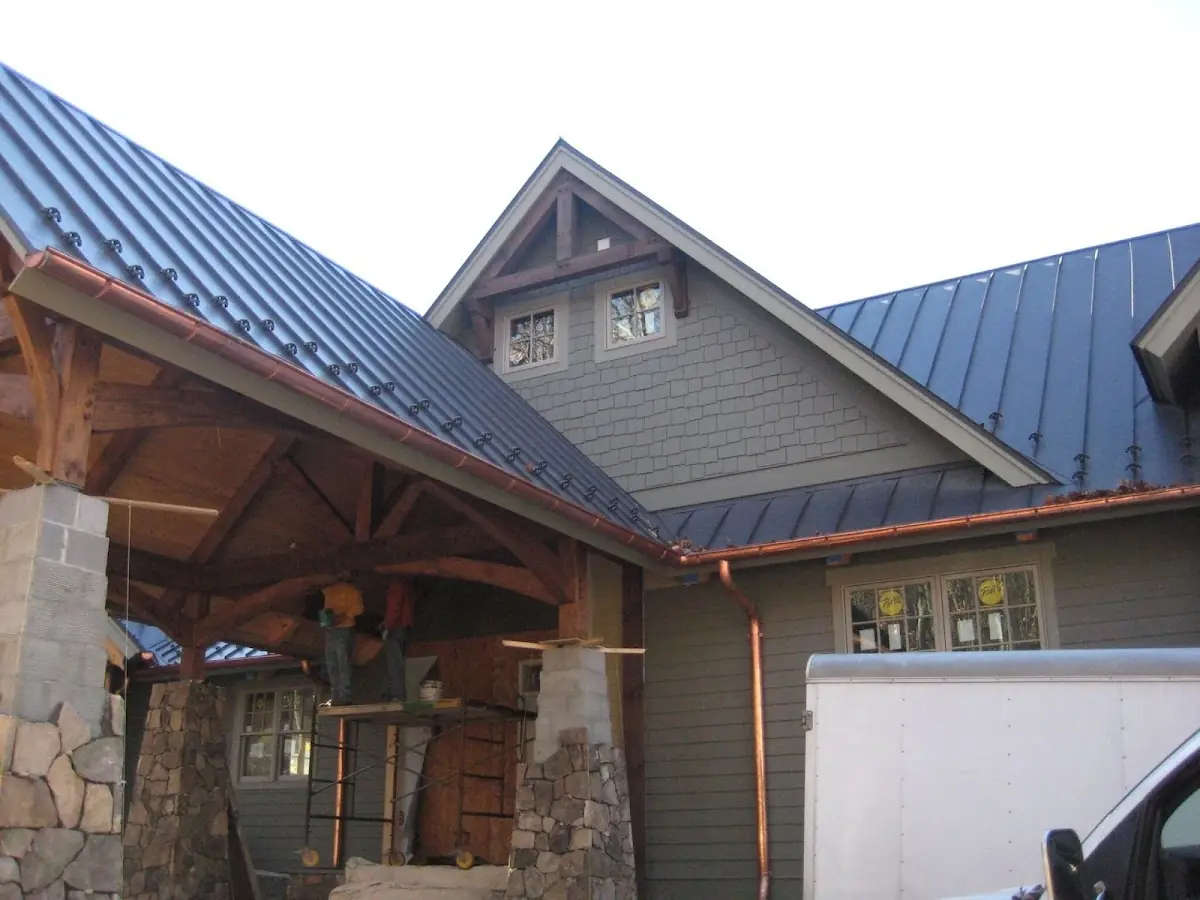 Craftsman Roofing team delivering quality roofing work in Packer